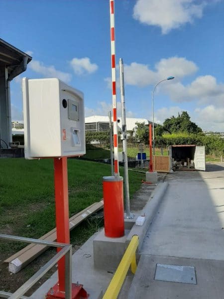 automatic weighing terminals and gates for weighbridges